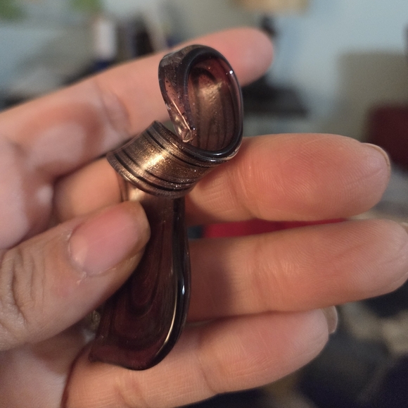 Elegant Black and Bronze/Purple Hues Necklace With Glass Pendant - Picture 11 of 12